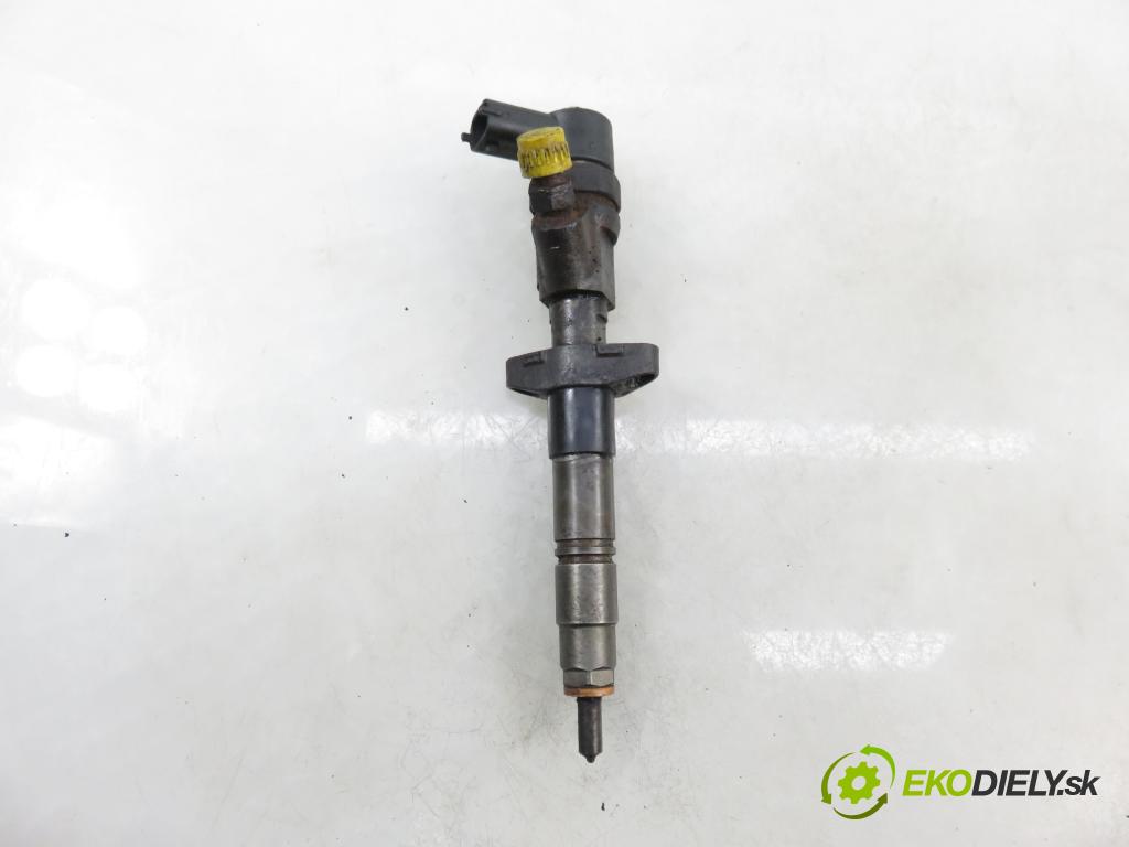 RENAULT MASTER II Skrzynia (FD) FURGON 2007 88,00 2.5 dCi 120 - G9U 650 2464,00 vstřikovač 0445110265 ; H82484403 (Vstřikovač paliva)