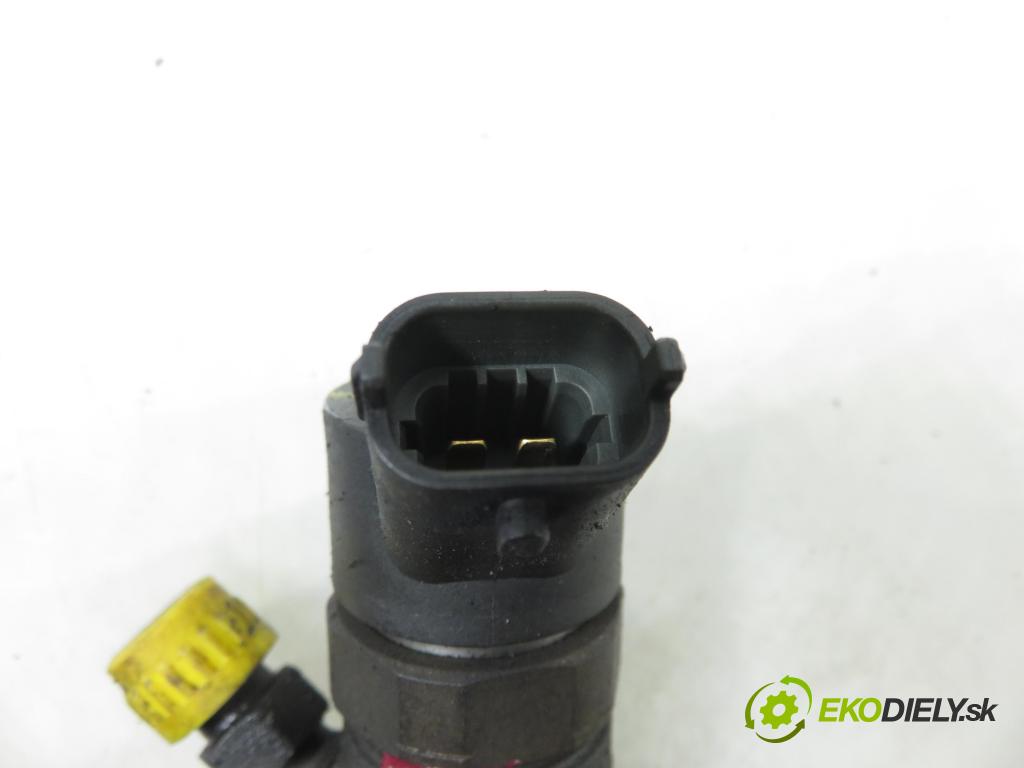 RENAULT MEGANE II Kombi (KM0/1_) KOMBI 2008 96,00 1.9 dCi 131 - F9Q 804 1870,00 vstrekovač 0445110280 ; H82606383 (Vstrekovač paliva)