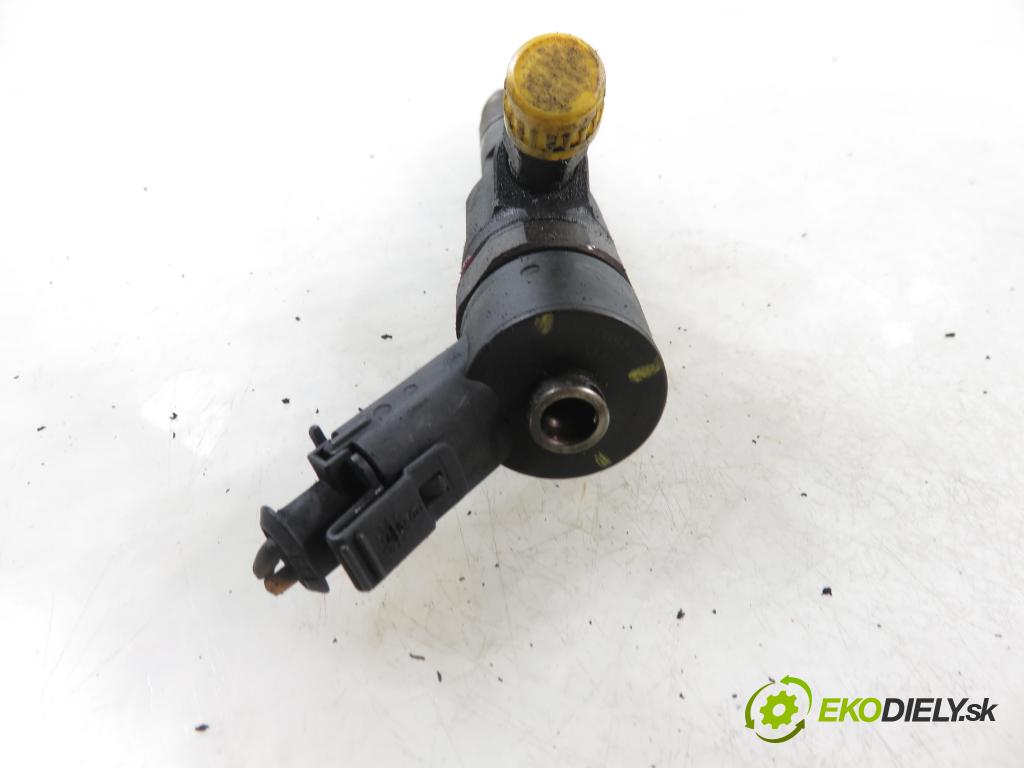 RENAULT MEGANE II Kombi (KM0/1_) KOMBI 2008 96,00 1.9 dCi 131 - F9Q 804 1870,00 vstrekovač 0445110280 ; H82606383 (Vstrekovač paliva)