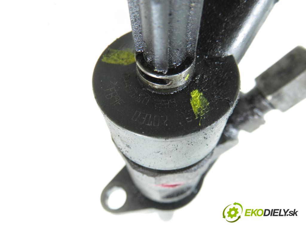 PEUGEOT PARTNER Skrzynia (5_, G_) KOMBIVAN 2008 55,00 1.6 HDi 75 - 9HW (DV6BTED4) 1560,00 vstrekovač 0445110239 (Vstrekovač paliva)