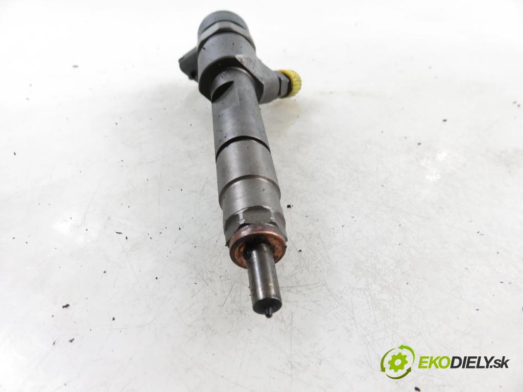 SUZUKI GRAND VITARA II (JT, TE, TD) SUV 2007 95,00 1.9 DDiS 129 4x4 - F9Q 264 1870,00 vstrekovač 0445110230 ; 8200389369 (Vstrekovač paliva)