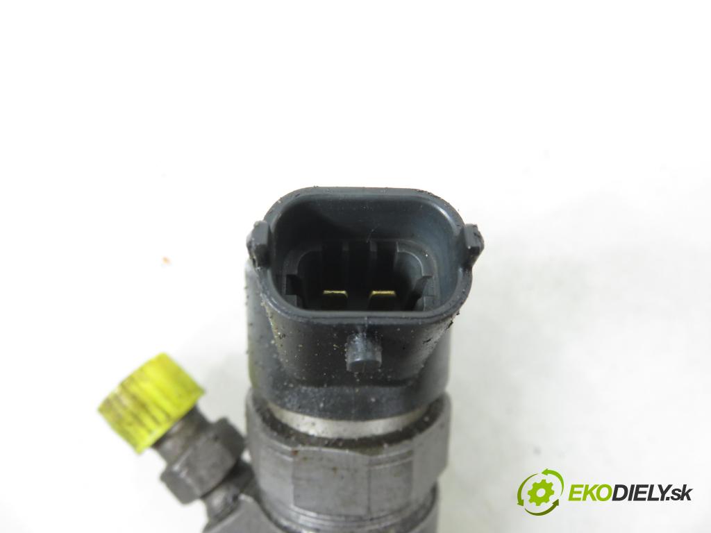 SUZUKI GRAND VITARA II (JT, TE, TD) SUV 2007 95,00 1.9 DDiS 129 4x4 - F9Q 264 1870,00 vstrekovač 0445110230 ; 8200389369 (Vstrekovač paliva)