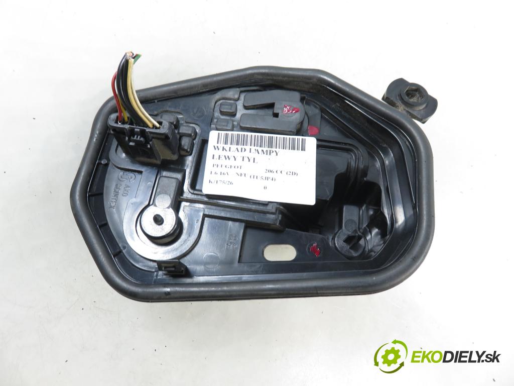 PEUGEOT 206 CC (2D) CABRIO 2002 80,00 1.6 16V - NFU 1587,00 vložka svetla ľavy zadné