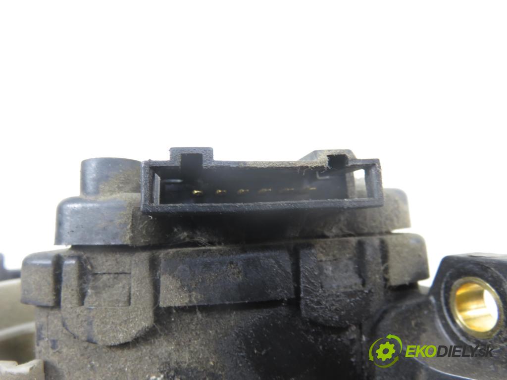 AUDI A3 (8L1) HB 1999 81,00 1.9 TDI 110 - AHF 1896,00 potenciometr plynového pedálu 1J1721503H (Potenciometr plynového pedálu)