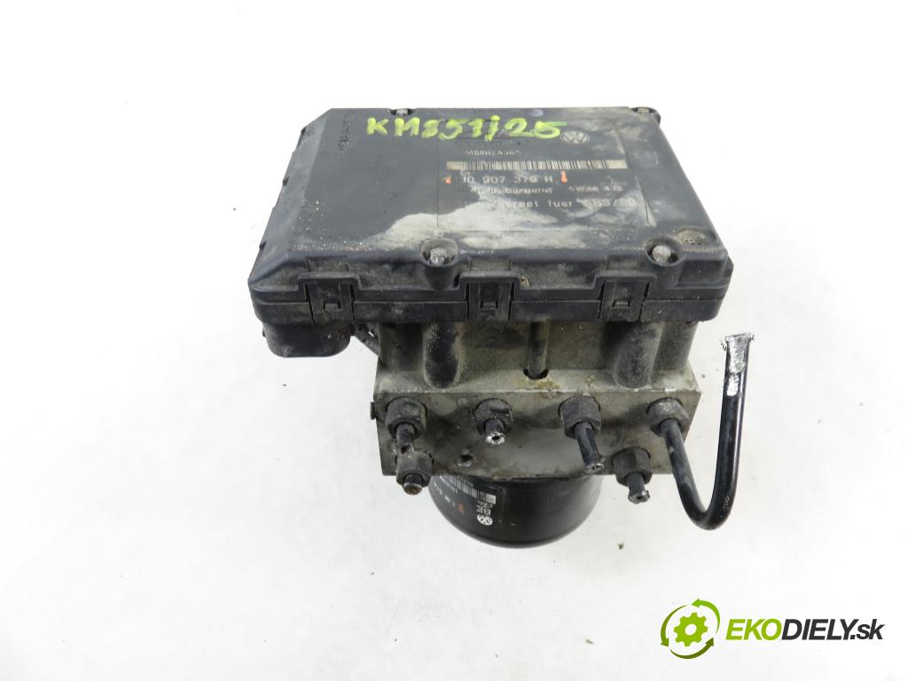 AUDI A3 (8L1) HB 1999 81,00 1.9 TDI 110 - AHF 1896,00 pumpa ABS 1J0907379H ; 1J0614217C (Pumpa ABS)