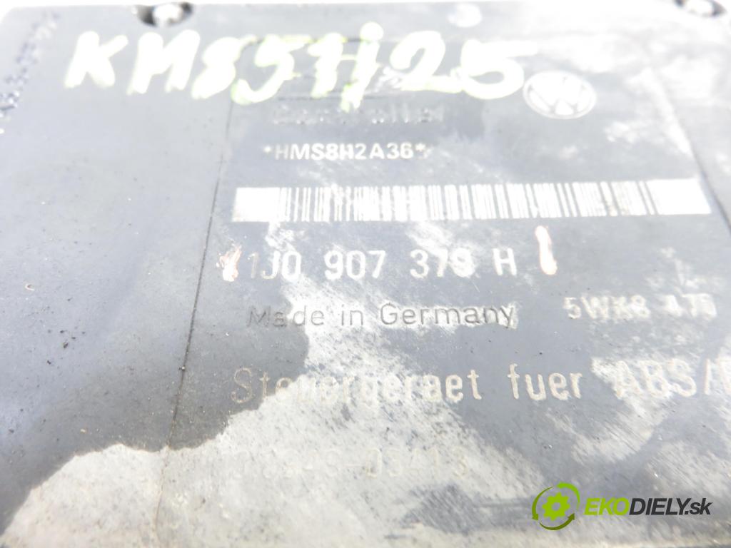 AUDI A3 (8L1) HB 1999 81,00 1.9 TDI 110 - AHF 1896,00 pumpa ABS 1J0907379H ; 1J0614217C (Pumpa ABS)