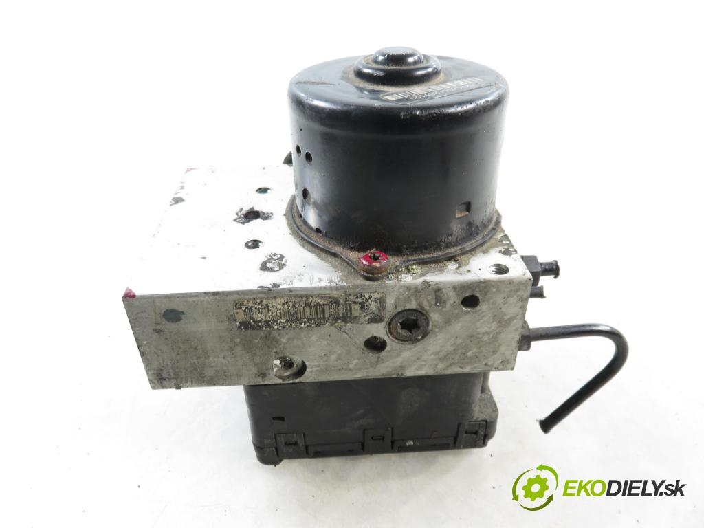 AUDI A3 (8L1) HB 1999 81,00 1.9 TDI 110 - AHF 1896,00 pumpa ABS 1J0907379H ; 1J0614217C (Pumpa ABS)