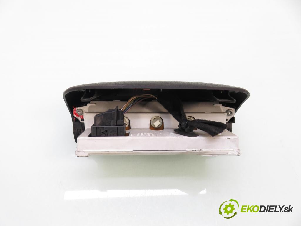PEUGEOT 307 (3A/C) HB 2004 50,00 1.4 HDi - 8HZ (DV4TD) 1398,00 ZOBRAZIT: 9652809977