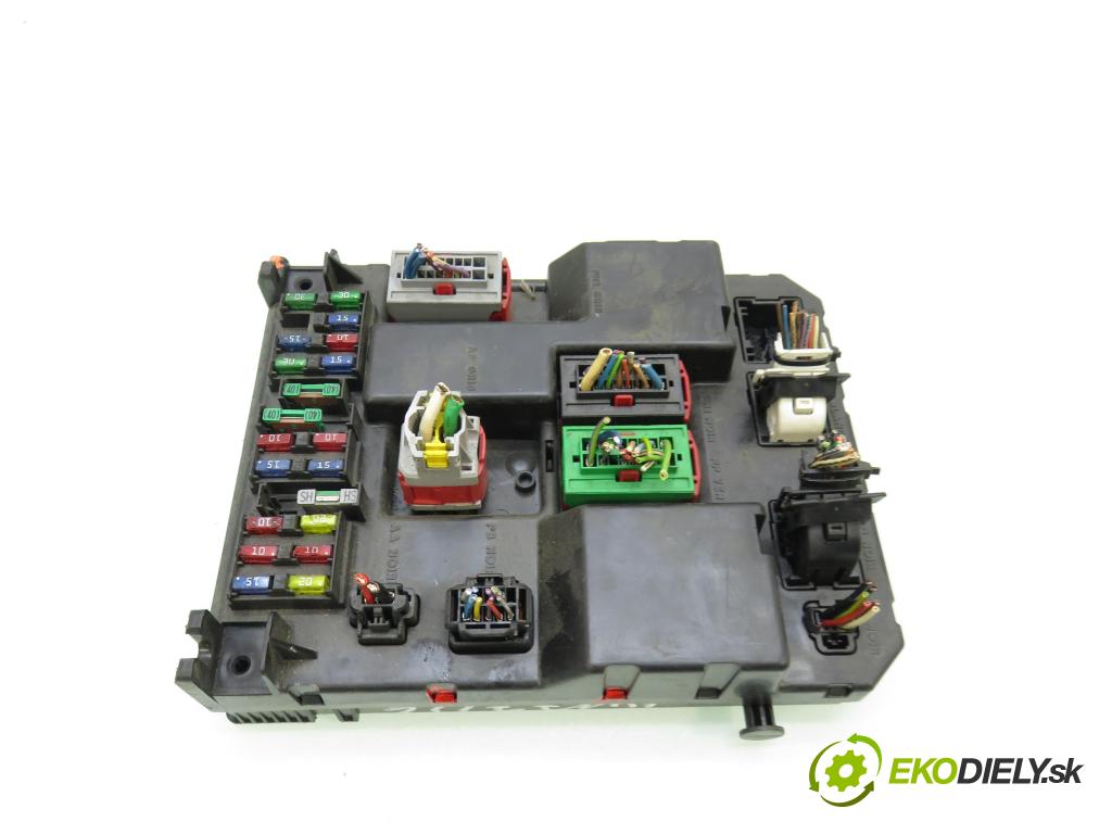 PEUGEOT 307 (3A/C) HB 2004 50,00 1.4 HDi - 8HZ (DV4TD) 1398,00 MODUL BSI 9651197780A ; 9651197080A