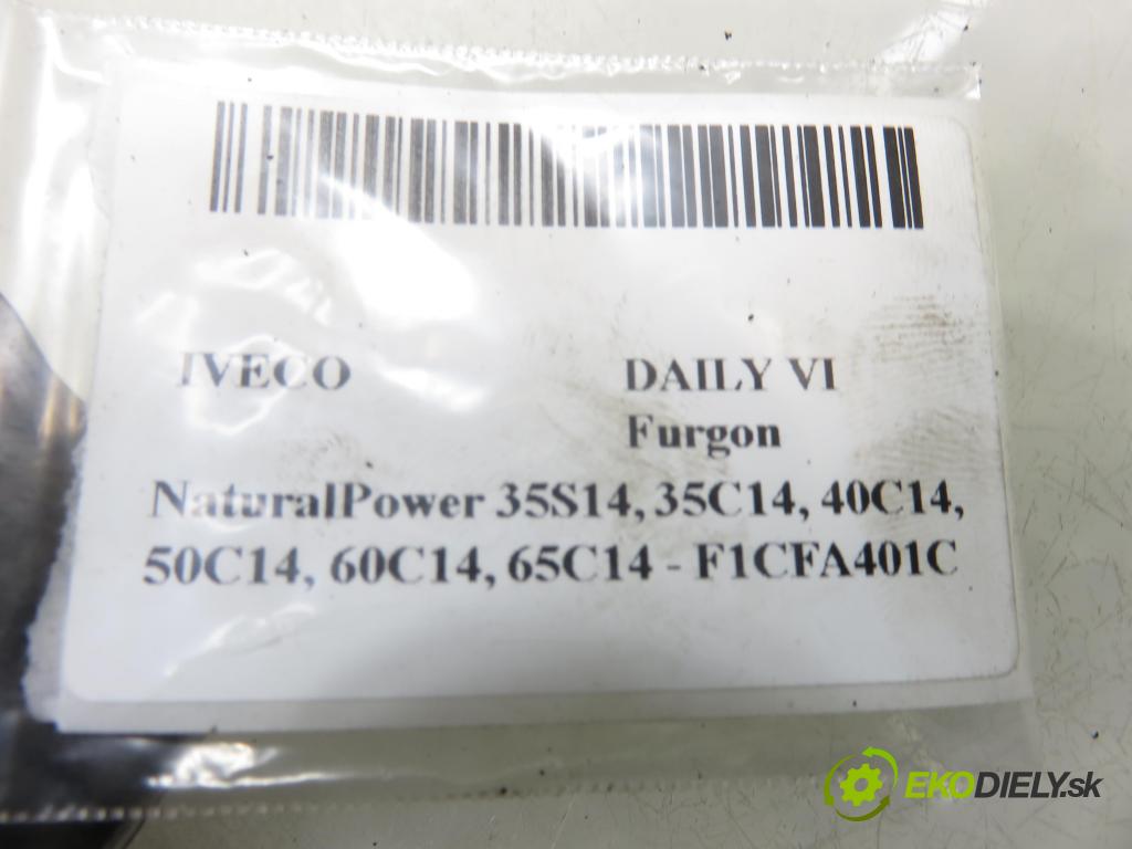 IVECO DAILY VI Furgon FURGON 2020 100,00 3.0 NaturalPower 136 - F1CFA401C 2998,00 Smerovka PP 5802312349