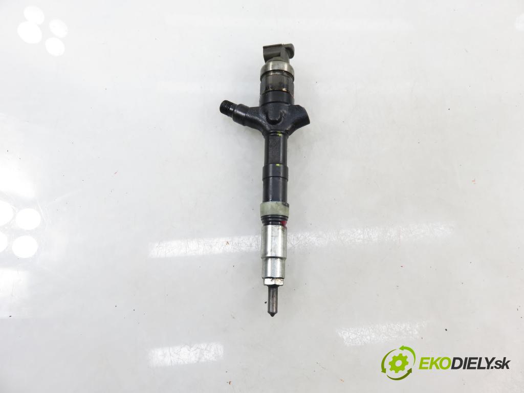 TOYOTA COROLLA (_E12_) HB 2005 85,00 2.0 D-4D 116 (CDE120R_, CDE120L_) - 1CD-FTV 1995,00 vstrekovač 236700G010 (Vstrekovač paliva)