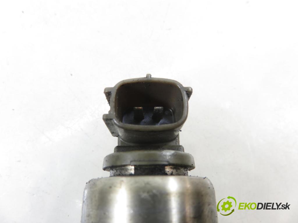 TOYOTA COROLLA (_E12_) HB 2005 85,00 2.0 D-4D 116 (CDE120R_, CDE120L_) - 1CD-FTV 1995,00 vstrekovač 236700G010 (Vstrekovač paliva)