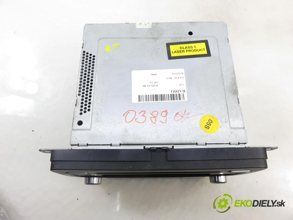 VW PASSAT B6 (3C2) SEDAN 2006 110,00 2.0 FSI - BVY 1984,00 RADIO CD 1K0035186R