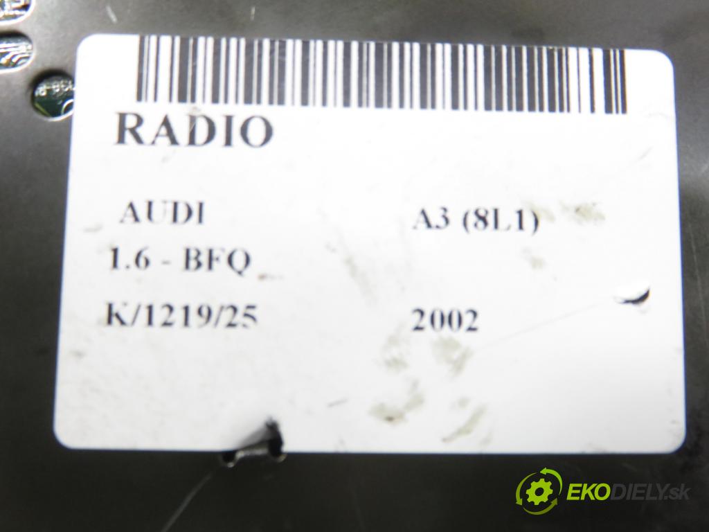 AUDI A3 (8L1) HB 2002 75,00 1.6 8V 102 - BFQ 1595,00 RADIO CD modul 8L0035195H