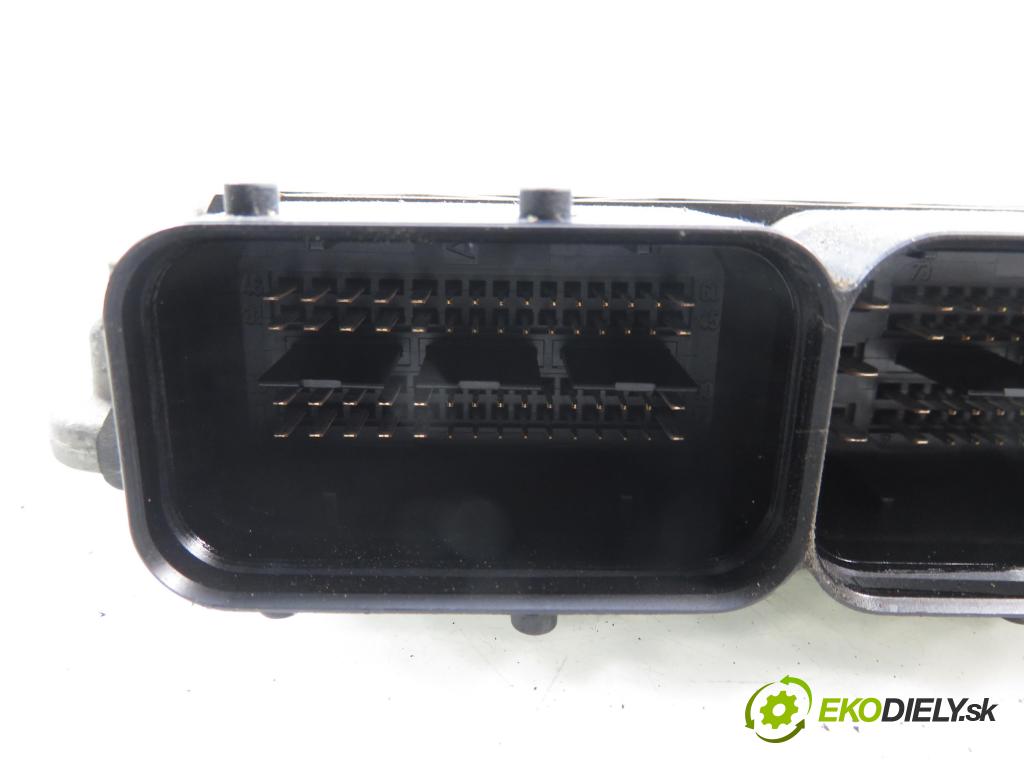 VW TOURAN (1T1, 1T2) MINIVAN 2004 100,00 2.0 TDI PD 16V 136 - AZV 1968,00 Riadiaca jednotka Motor 0281011786 ; 03G906016EH