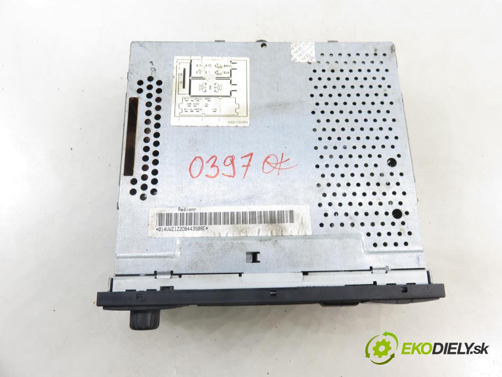 VW POLO (9N_) HB 2004 55,00 1.4 TDI PD 75 - AMF 1422,00 RADIO CD Modul 1J0035152C ; 1J0035119C