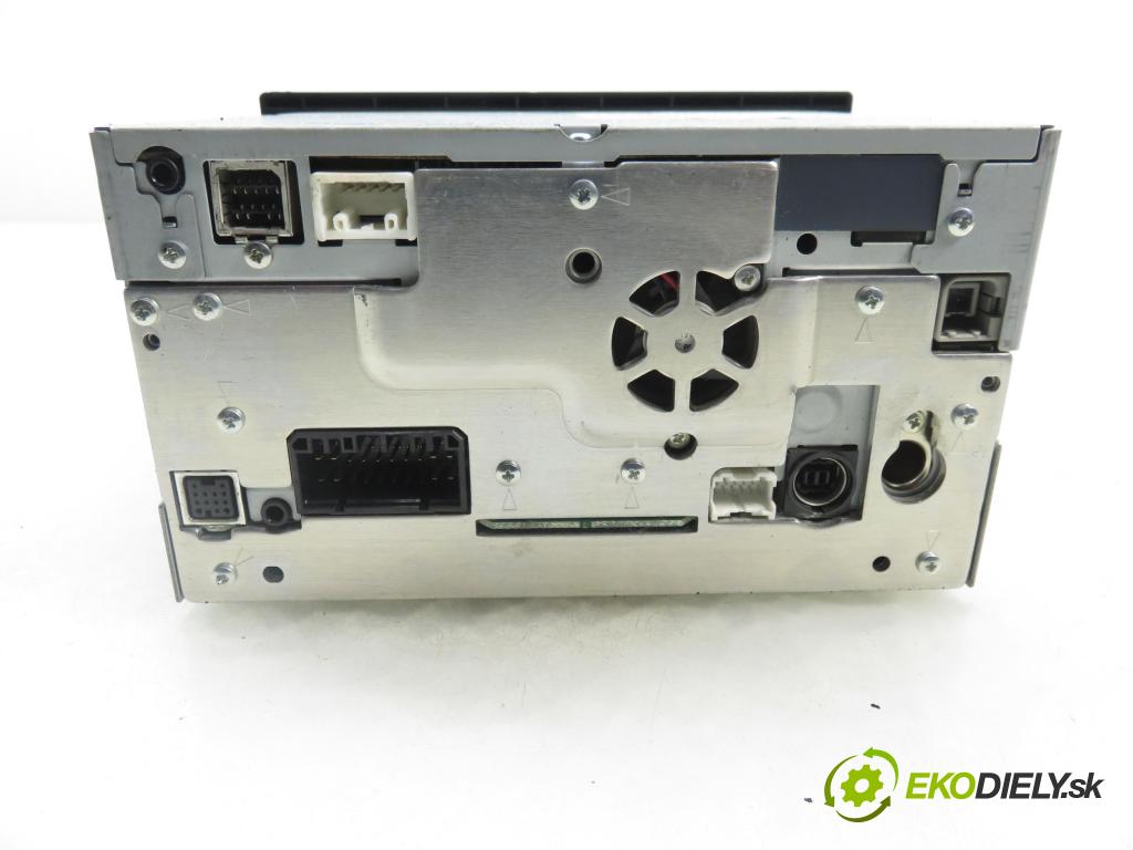 SUZUKI SWIFT III (MZ, EZ) HB 2009 68,00 1.3 92 - M13A 1328,00 RADIO CD 3992066J10000