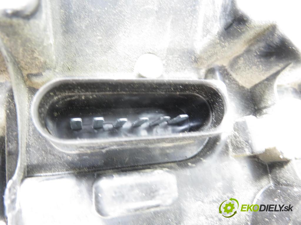 VW TOURAN (1T1, 1T2) MINIVAN 2004 100,00 2.0 TDI PD 16V 136 - AZV 1968,00 Svetlo pravé zadné 1T0945112B