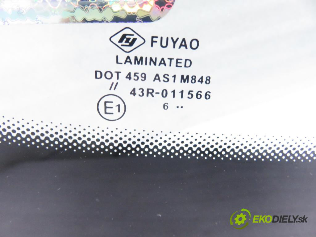 PEUGEOT 307 (3A/C) HB 2004 50,00 1.4 HDi - 8HZ (DV4TD) 1398,00 Okno čelná