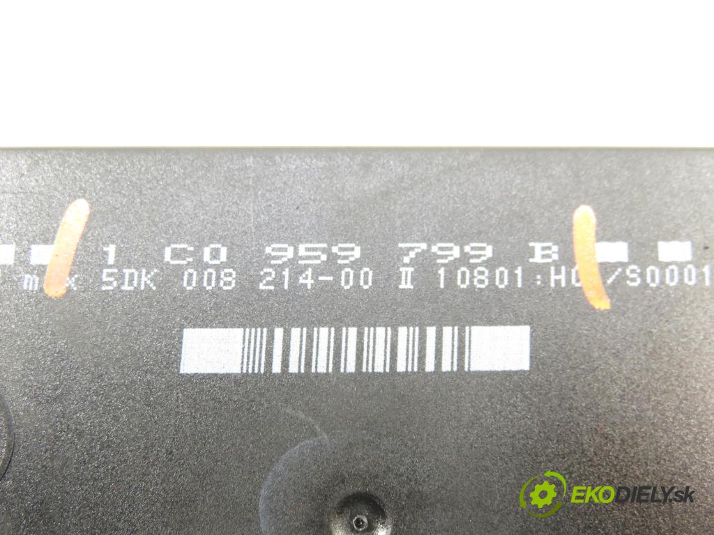 VW PASSAT B5.5 (3B3) SEDAN 2001 96,00 1.9 TDI - AWX 1896,00 MODUL komfortu 1C0959799B