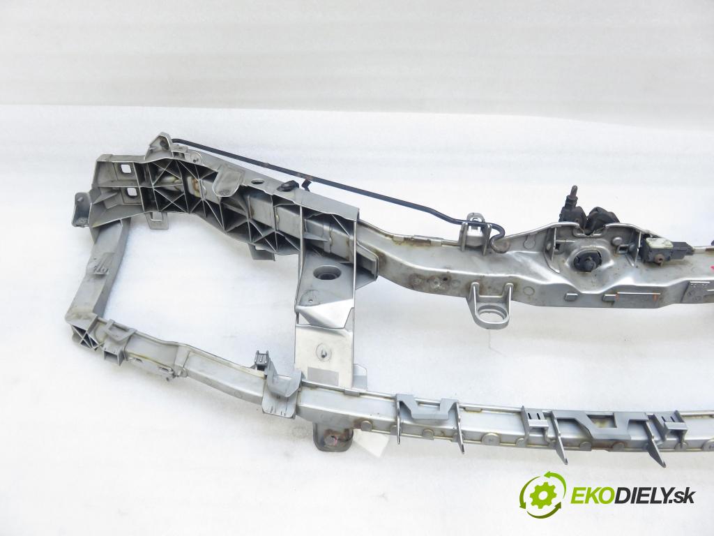 FORD FOCUS II (DA_, HCP) HB 2005 74,00 1.6 - SHDC 1596,00 držák přední část 4M518B041AJ