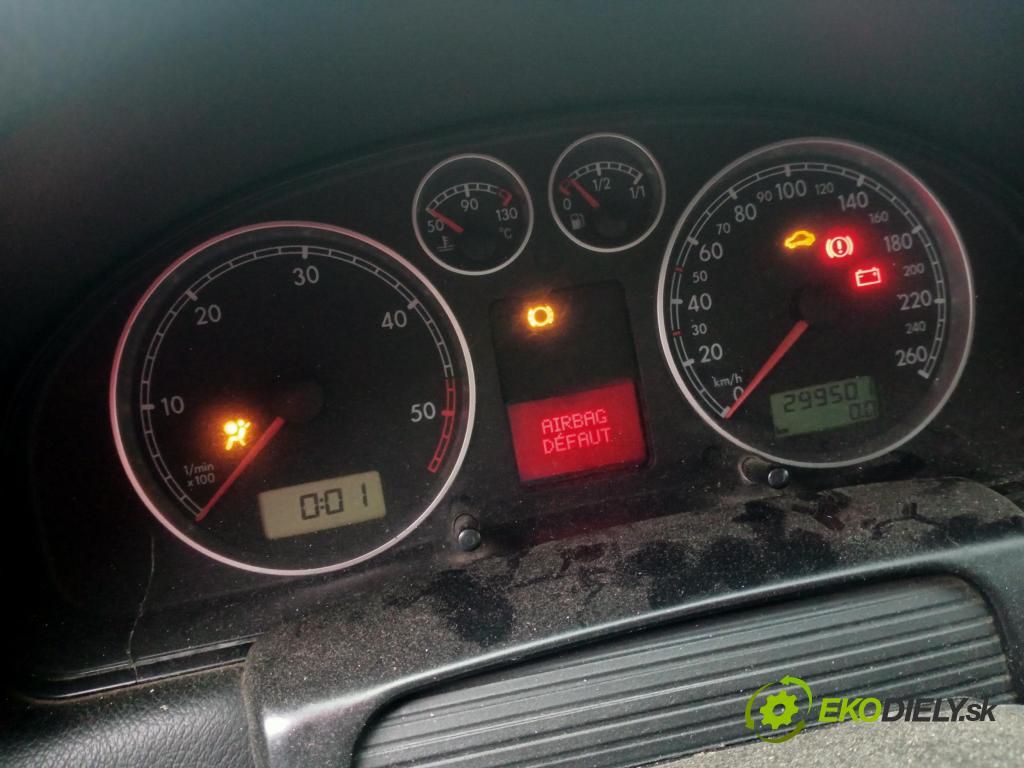 VW PASSAT B5.5 (3B3) SEDAN 2001 96,00 1.9 TDI - AWX 1896,00 Prístrojovka elektrický 3B0920825A ; 110080052002