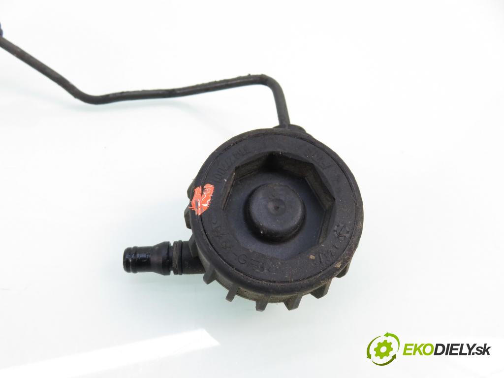 VW GOLF VII Variant (BA5, BV5) KOMBI 2019 850,00 1.6 TDI CR 115 - DGTE 1598,00 SPOJKA: 5Q0721261M