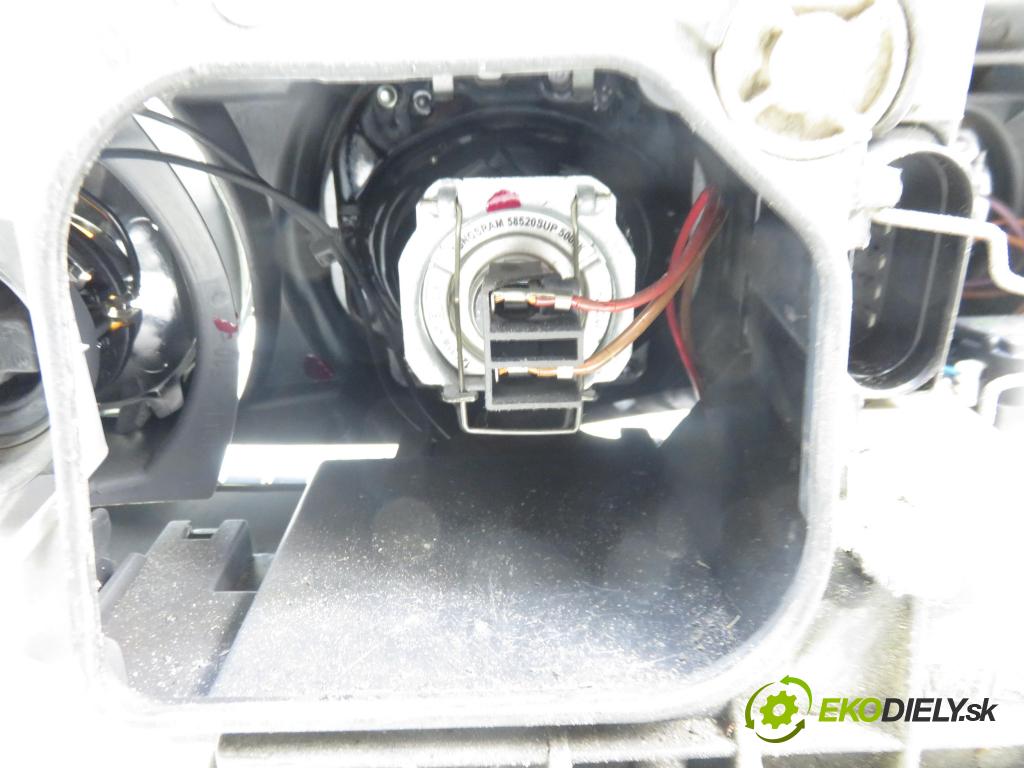 AUDI A4 Avant (8E5, B6) KOMBI 2003 96,00 1.9 TDI PD 130 - AVF 1896,00 Svetlo LP 8E0941003F