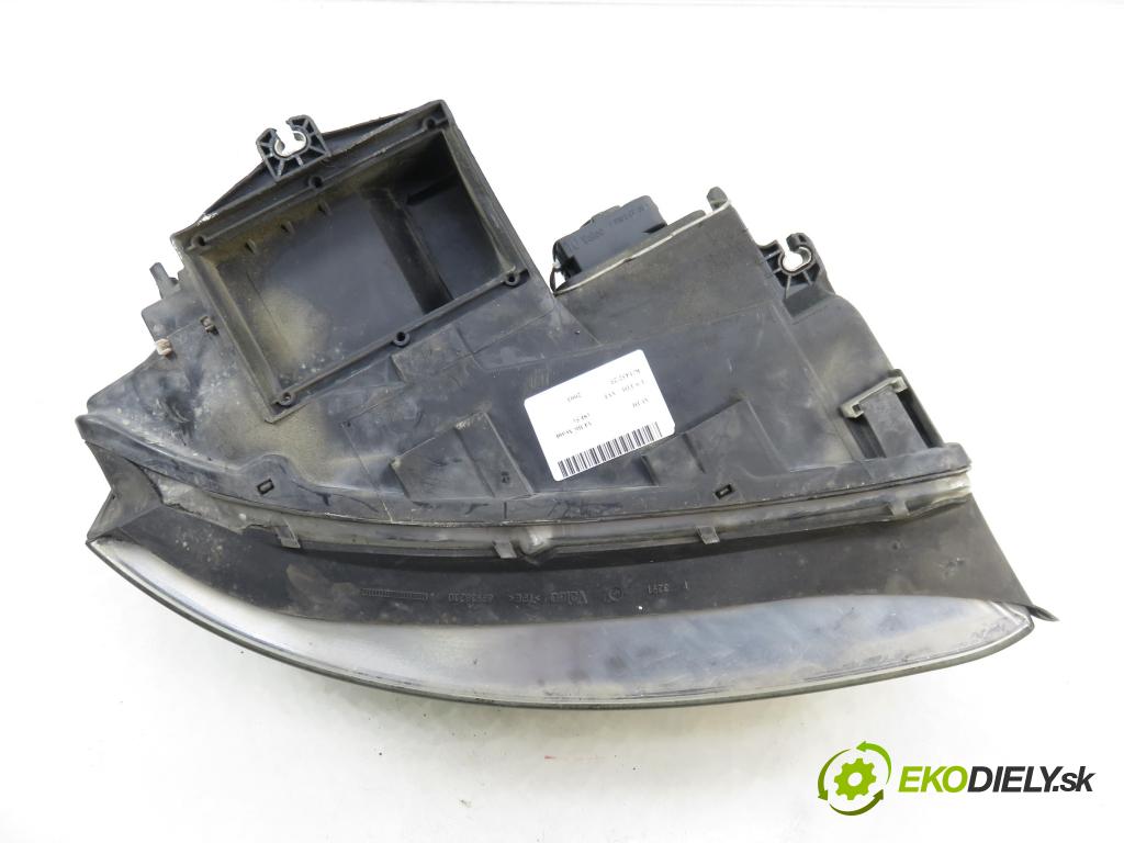 AUDI A4 Avant (8E5, B6) KOMBI 2003 96,00 1.9 TDI PD 130 - AVF 1896,00 Svetlo LP 8E0941003F