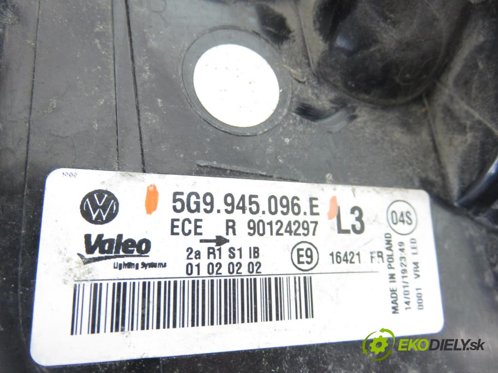 VW GOLF VII Variant (BA5, BV5) KOMBI 2019 850,00 1.6 TDI CR 115 - DGTE 1598,00 Svetlo pravé zadné 5G9945096E
