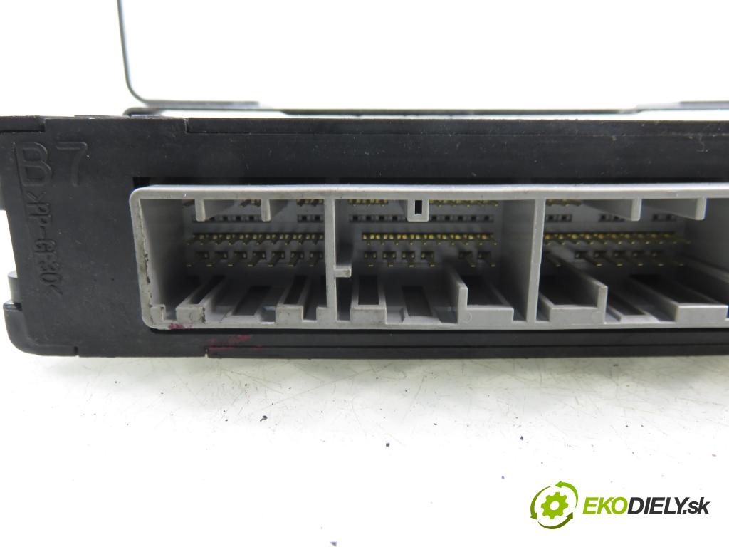 SUZUKI LIANA (ER) HB 2007 79,00 1.6 4WD - M16A 1586,00 řídící jednotka motora 3392068JA ; 3392068JA0 ; 1123002492