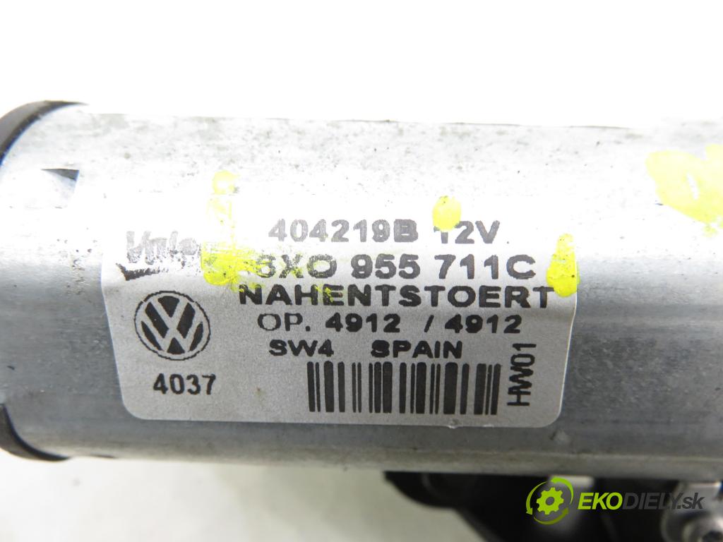 AUDI A4 Avant (8D5, B5) KOMBI 1997 81,00 1.9 TDI - AFN 1896,00 Motorček stierače zadné 6X0955711C ; 404219B
