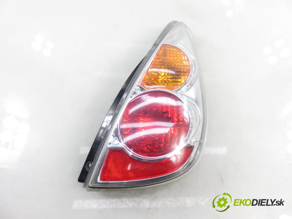 SUZUKI LIANA (ER) HB 2007 79,00 1.6 4WD - M16A 1586,00 světlo pravé zadní 3560354G1