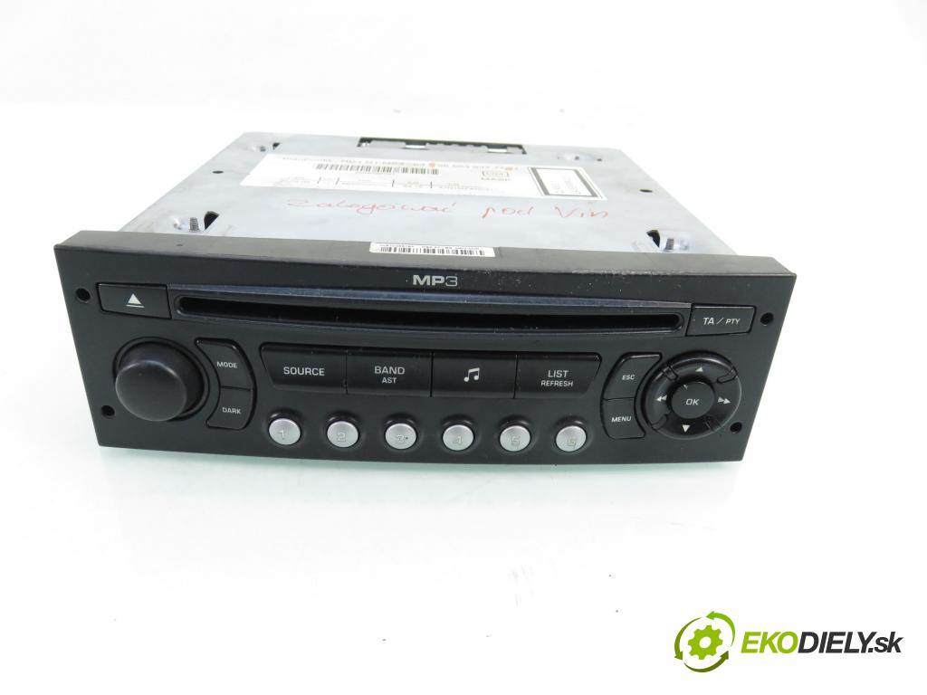 CITROEN C4 I (LC_) HB 2005 66,00 1.6 HDi - 9HX (DV6ATED4) 1560,00 RADIO CD 9666393777