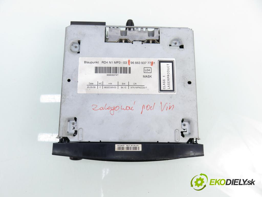 CITROEN C4 I (LC_) HB 2005 66,00 1.6 HDi - 9HX (DV6ATED4) 1560,00 RADIO CD 9666393777