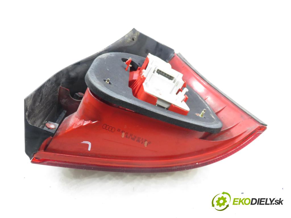 AUDI A3 (8L1) HB 2002 74,00 1.9 TDI - AXR 1896,00 Svetlo ľavé zadné 8L0945095B