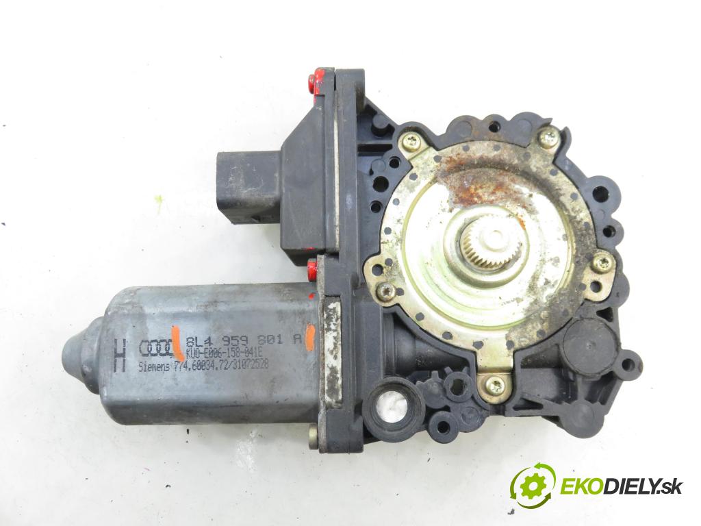 AUDI A3 (8L1) HB 2002 74,00 1.9 TDI - AXR 1896,00 Motorček sťahovania okien LT 8L4959801A