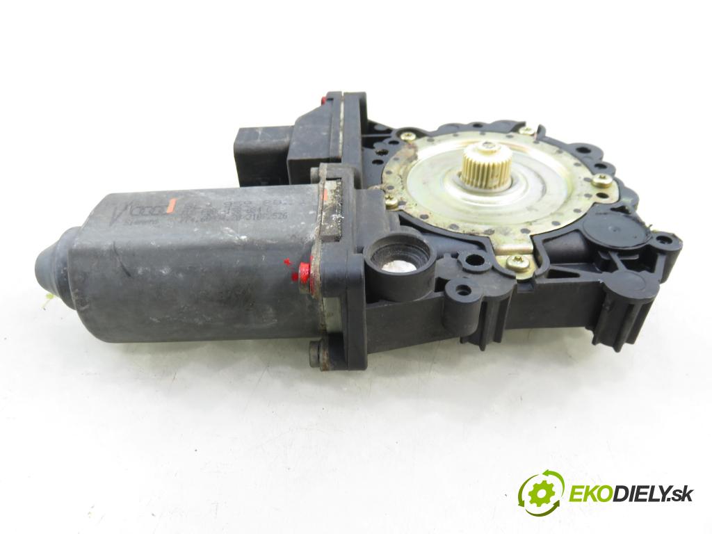 AUDI A3 (8L1) HB 2002 74,00 1.9 TDI - AXR 1896,00 Motorček sťahovania okien PP 8L1959802C