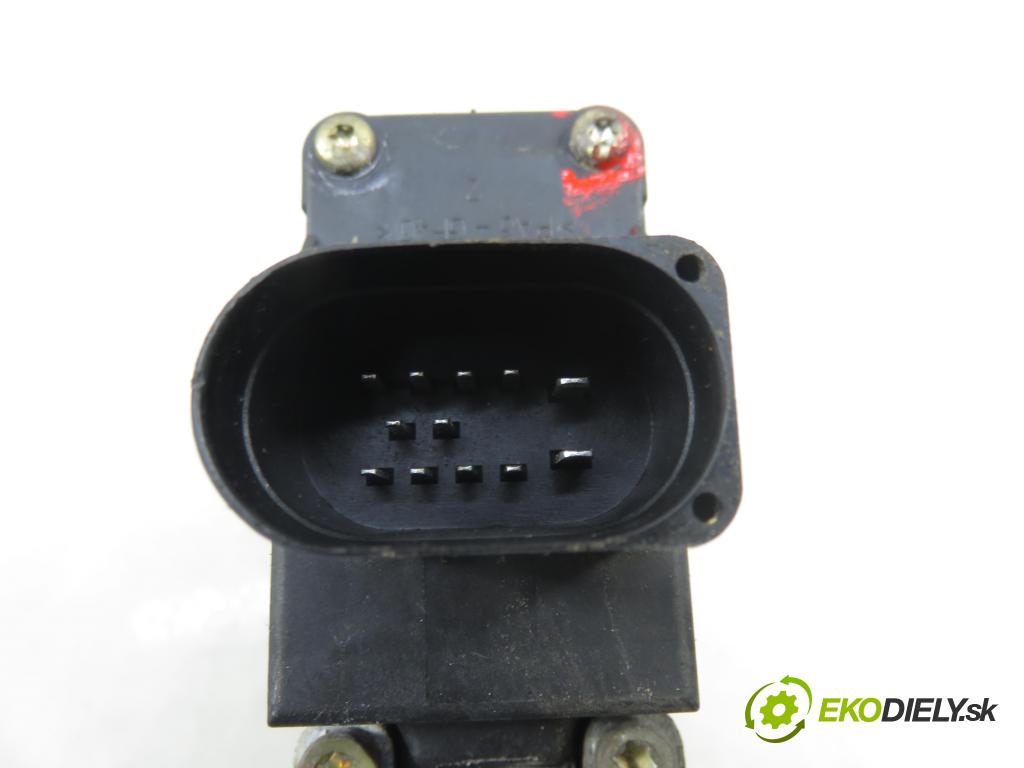 AUDI A3 (8L1) HB 2002 74,00 1.9 TDI - AXR 1896,00 Motorček sťahovania okien PP 8L1959802C