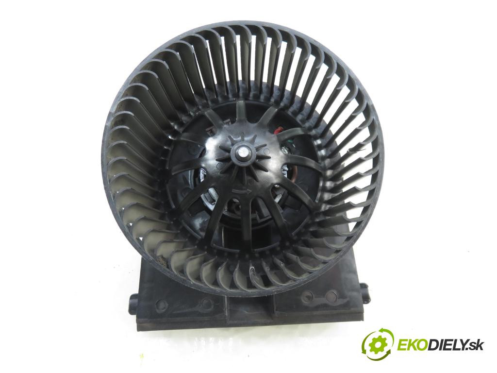 AUDI A3 (8L1) HB 2002 74,00 1.9 TDI - AXR 1896,00 Ventilátor vetráku 2002221