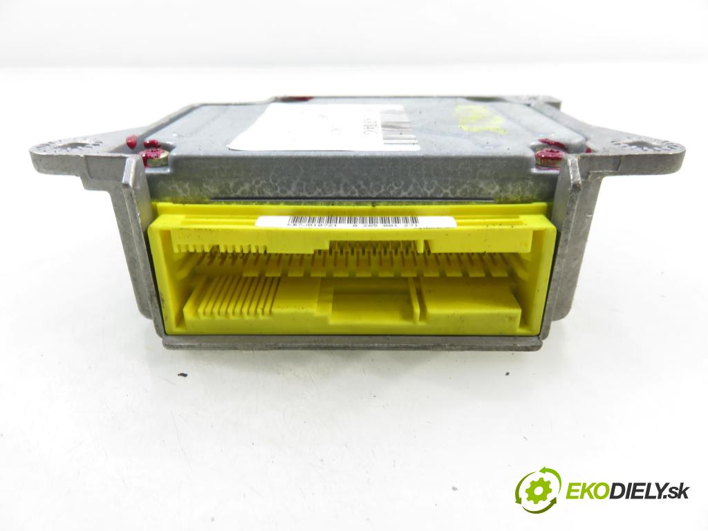AUDI A3 (8L1) HB 2000 81,00 1.9 TDI - ASV 1896,00 MODUL air BAG 8L0959655K ; 0285001271