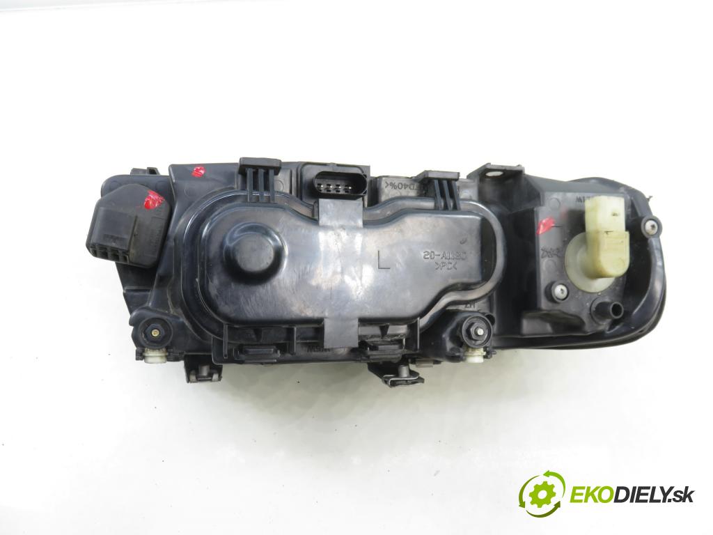 AUDI A3 (8L1) HB 2000 81,00 1.9 TDI - ASV 1896,00 Svetlo LP