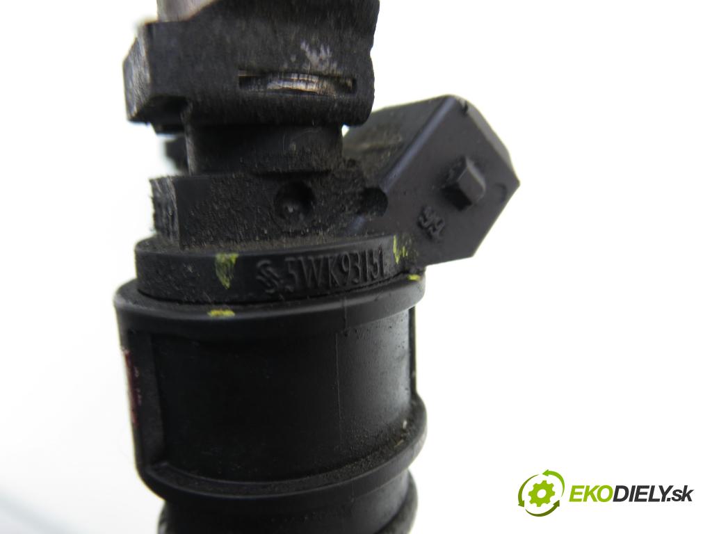 OPEL ASTRA G liftback (T98) HB 1999 85,00 1.8 16V - X 18 XE1 1796,00 Lišta vstrekovacia 5WK93151 ; 90536149 (Vstrekovacia lišta)