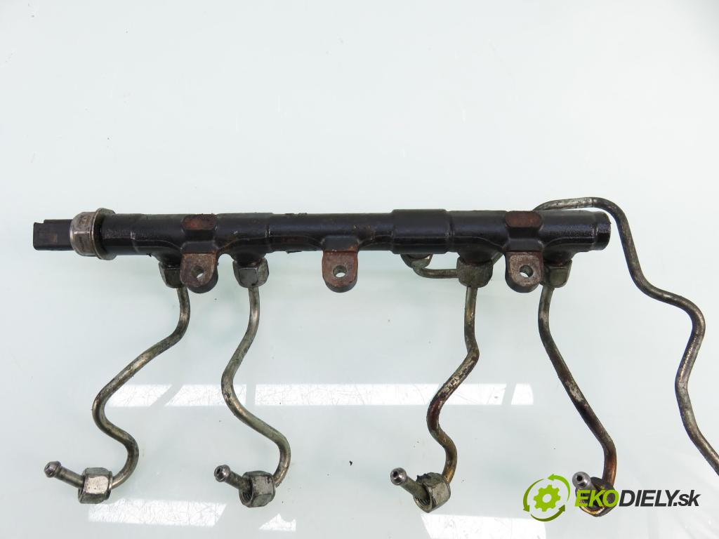 RENAULT MASTER III Platforma / podwozie (EV, HV, UV) KABINA/PLATFORMA 2015 0,00 2.3 dCi 165 FWD - M9T 700 2298,00 Lišta vstrekovacia 8201257368 (Vstrekovacia lišta)