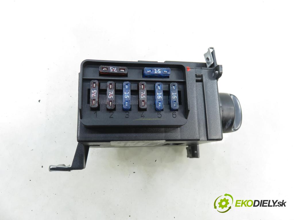 MERCEDES-BENZ KLASA A (W168) HB 2001 55,00 A 160 CDI 75 - OM 668.940 1689,00 prepínač svetlá 1685450104