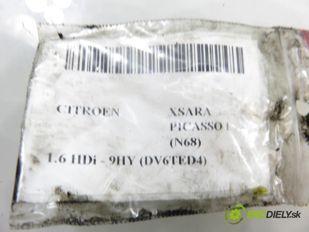CITROEN XSARA PICASSO (N68) MINIVAN 2004 80,00 1.6 HDi 109 - 9HY (DV6TED4) 1560,00 vstrekovač 0445110188 (Vstrekovač paliva)