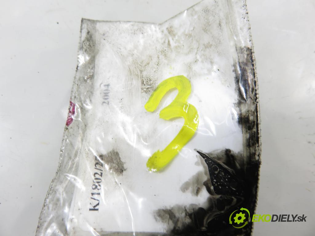 CITROEN XSARA PICASSO (N68) MINIVAN 2004 80,00 1.6 HDi 109 - 9HY (DV6TED4) 1560,00 vstrekovač 0445110188 (Vstrekovač paliva)