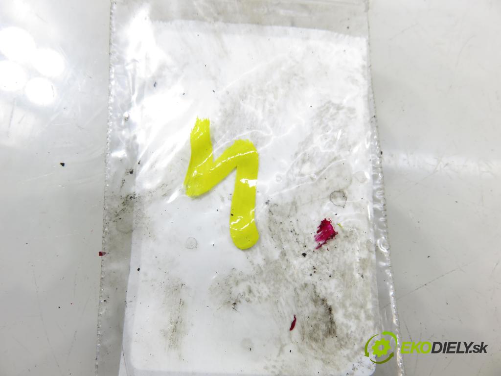 PEUGEOT 307 (3A/C) HB 2003 66,00 2.0 HDi 90 - RHY (DW10TD) 1997,00 vstrekovač 9636819380 (Vstrekovač paliva)