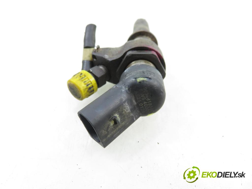 PEUGEOT 307 (3A/C) HB 2003 66,00 2.0 HDi 90 - RHY (DW10TD) 1997,00 vstrekovač 9636819380 (Vstrekovač paliva)