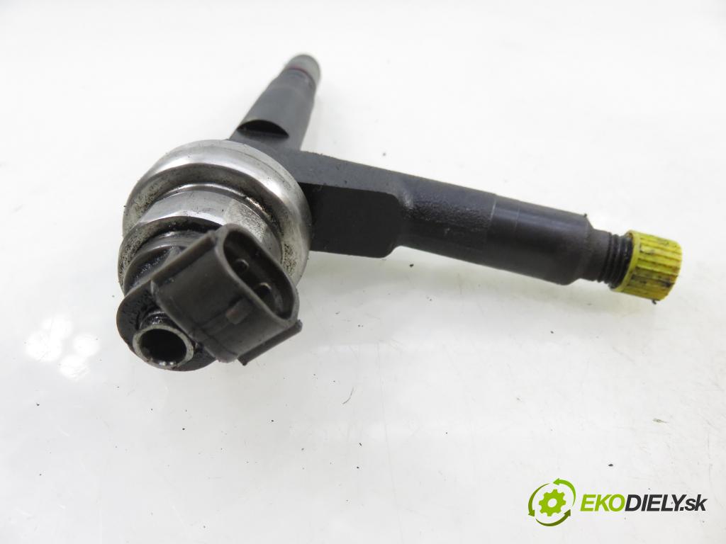 OPEL MERIVA A nadwozie wielkoprzestrzenne (MPV) (X03) HB 2004 74,00 1.7 CDTI 100 - Z 17 DTH 1686,00 vstřikovač 8973138612 (Vstřikovač paliva)